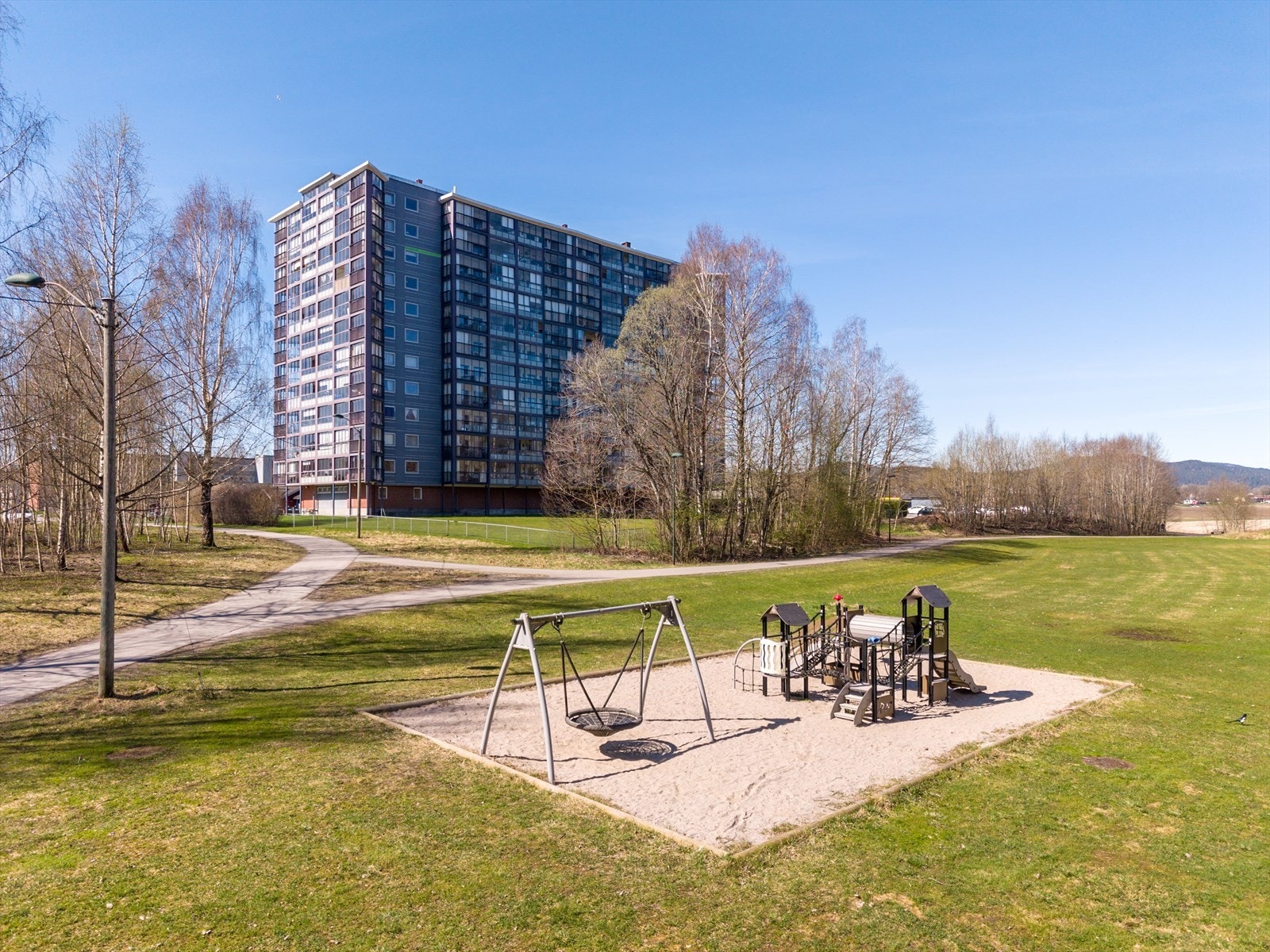 Nærområdet byr på lekeplasser og grønne lunger for rekreasjon. Galleribilde