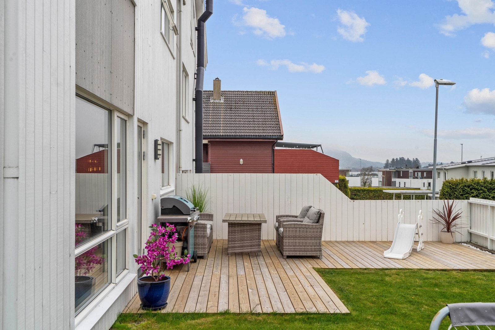 Uteplass Galleribilde