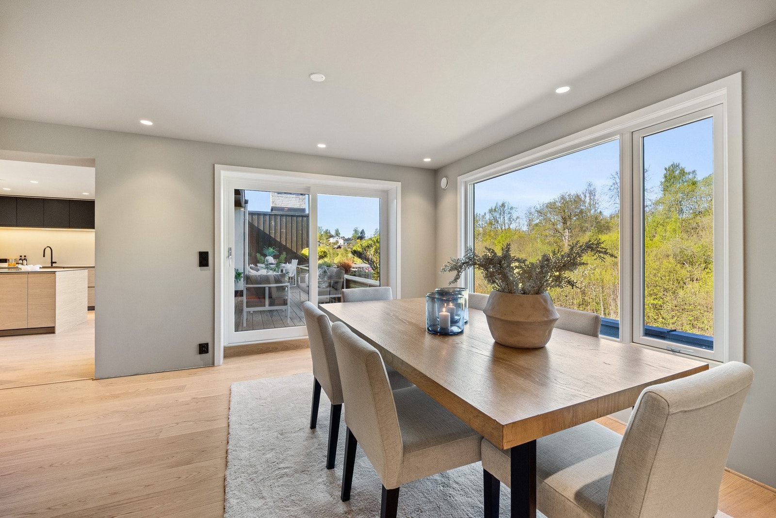 Her kan du ha langbord til hele familien. Galleribilde