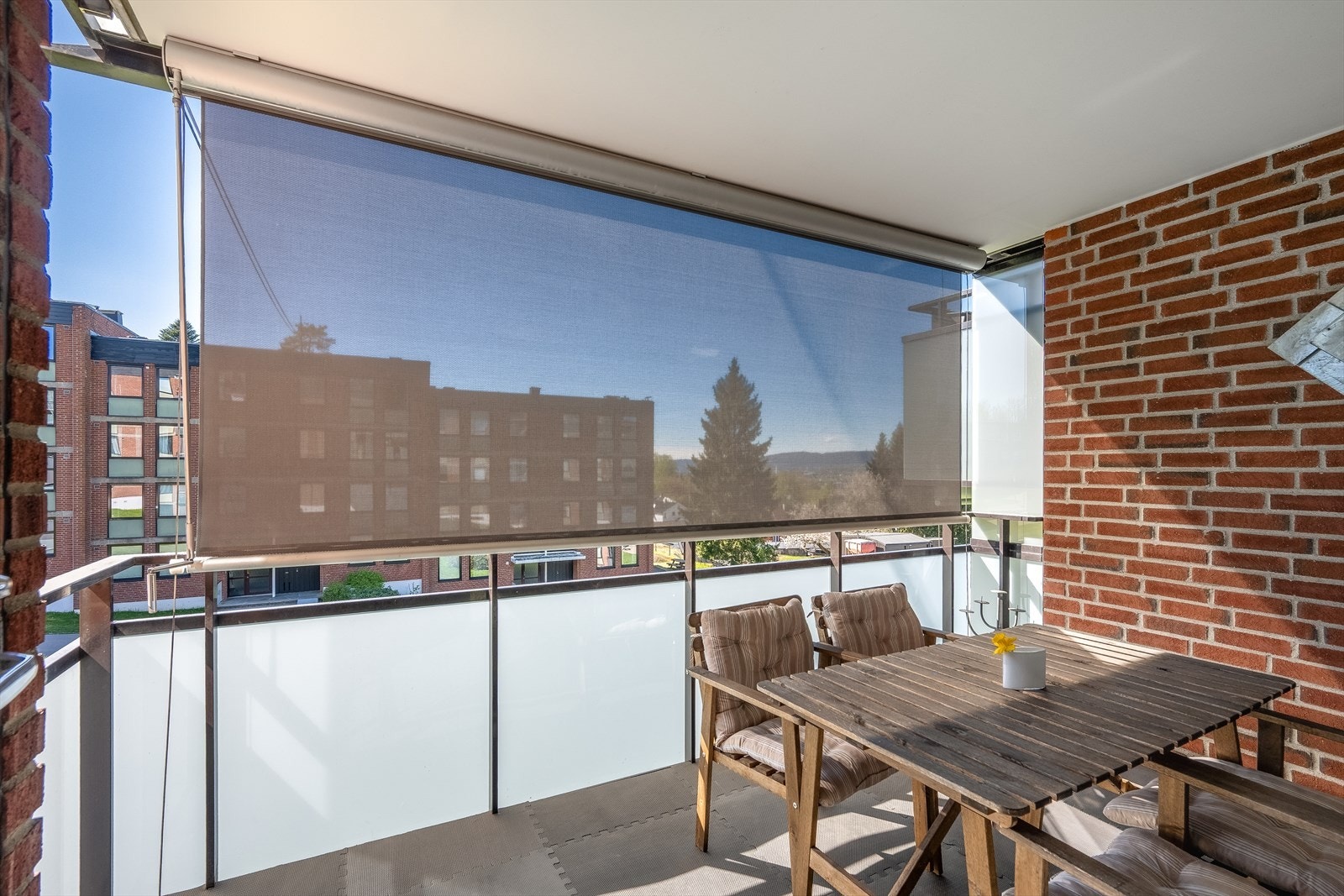 Solskjerming på balkongen Galleribilde
