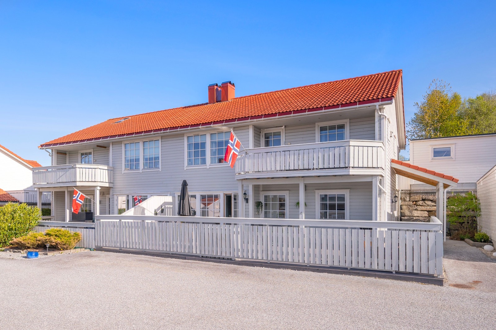 Her er det trappefri adkomst, sol hele dagen og et trivelig nabolag. Galleribilde