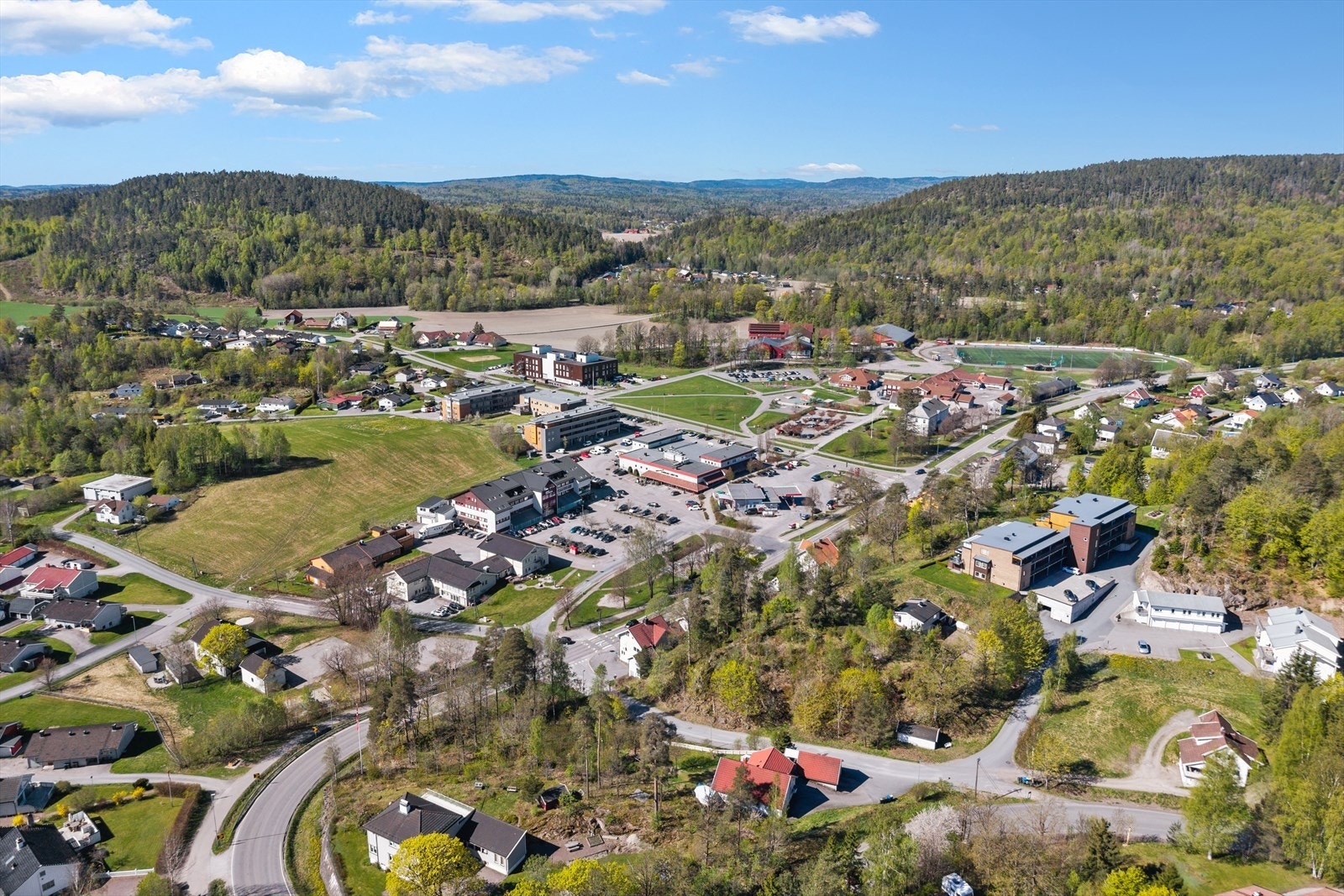 Det er også grei pendleravstand til omkringliggende byer som Tønsberg og Larvik. Galleribilde