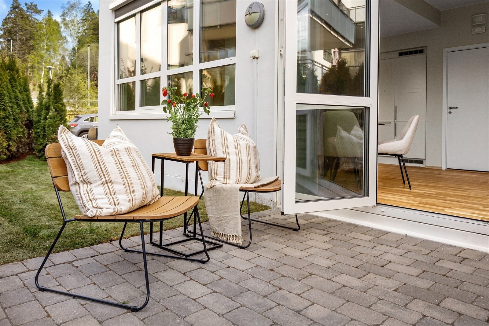 Velkommen til Skiveien 200A. Leilighet med flott uteplass. Galleribilde
