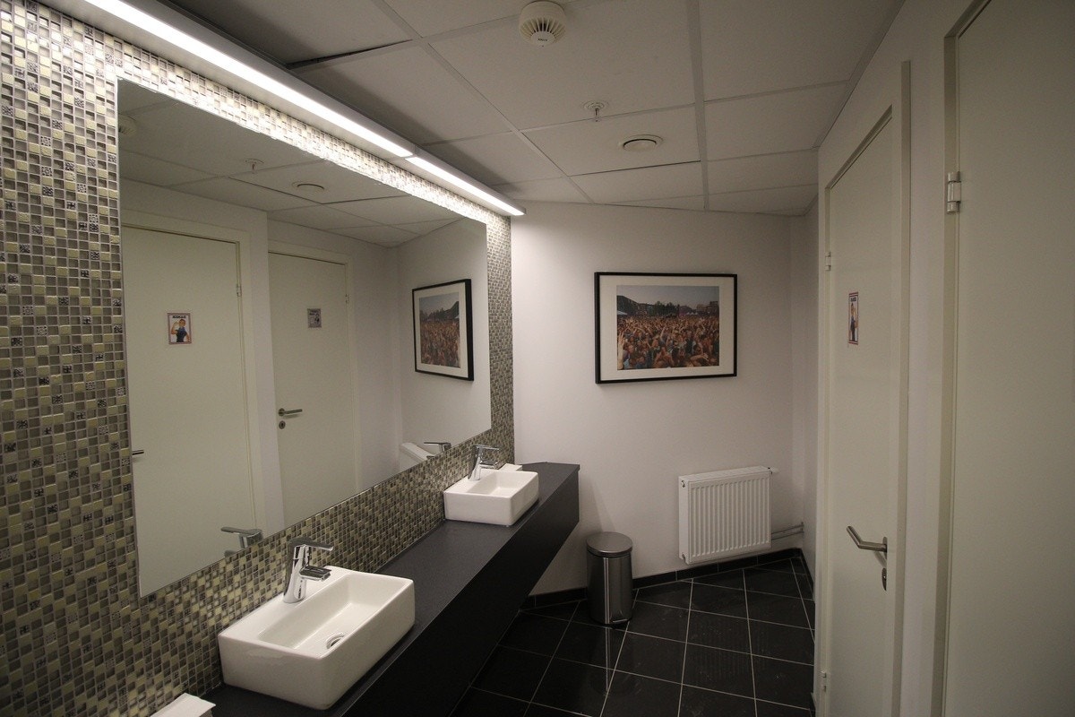 wc'er til felleslokalet Galleribilde