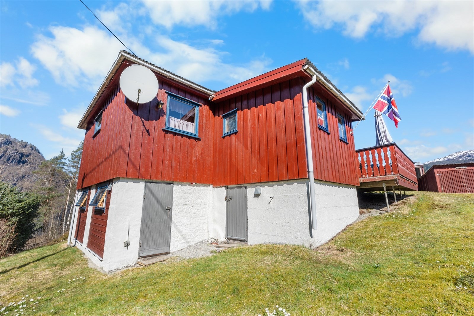 Fasade - Kjellerrom under påbygde deler Galleribilde