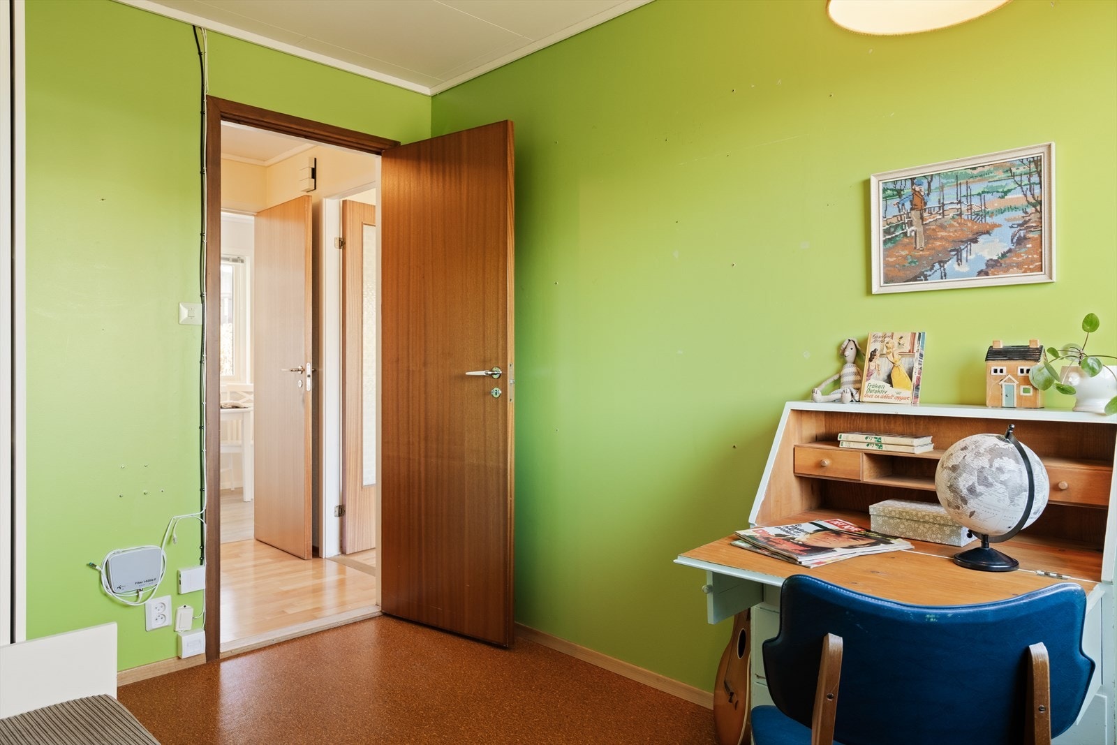 - Rommet passer godt som både barne- og gjesterom - Galleribilde
