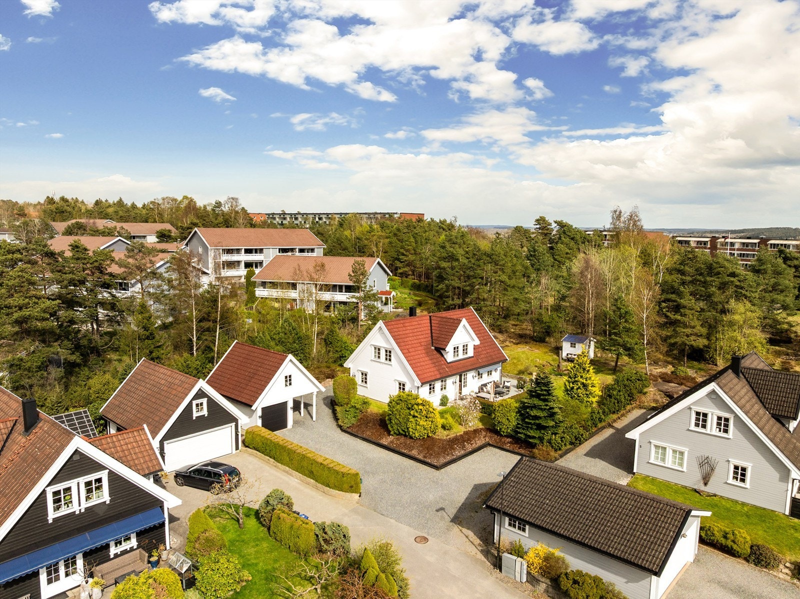 Boligen finner du bokstavelig talt innerst i gaten. Her er det ingen gjennomgangstrafikk. Galleribilde