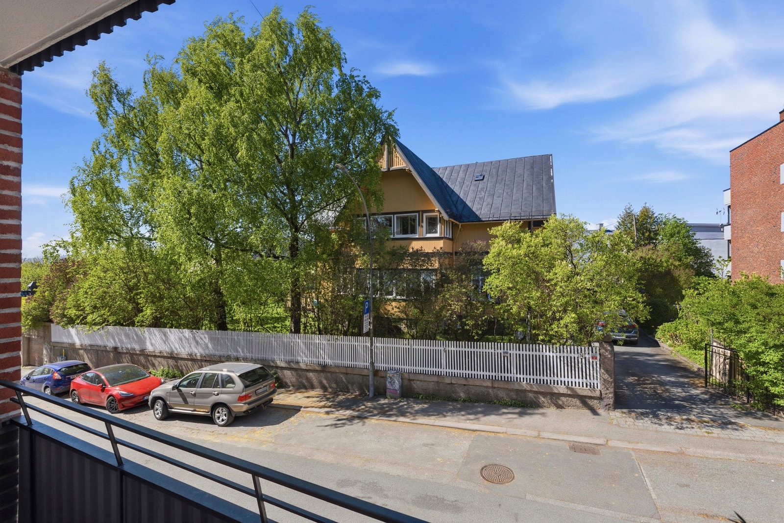 Hyggelig utsyn fra balkongen Galleribilde