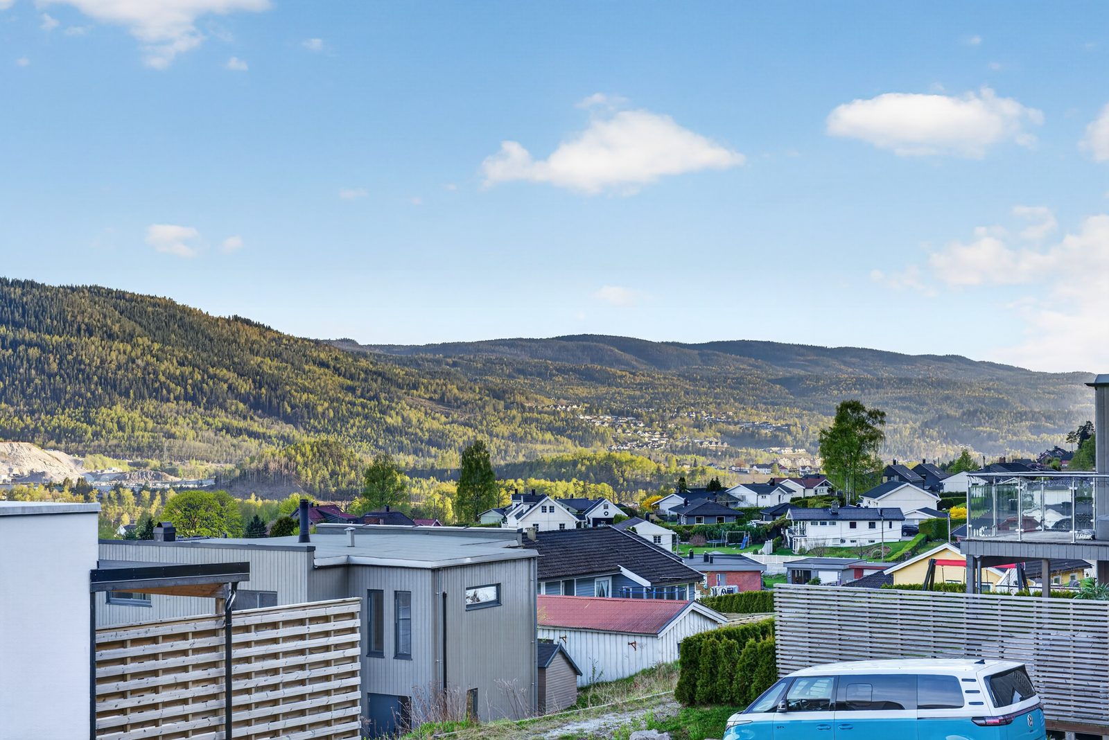 Rolig og barnevennlig nabolag Galleribilde