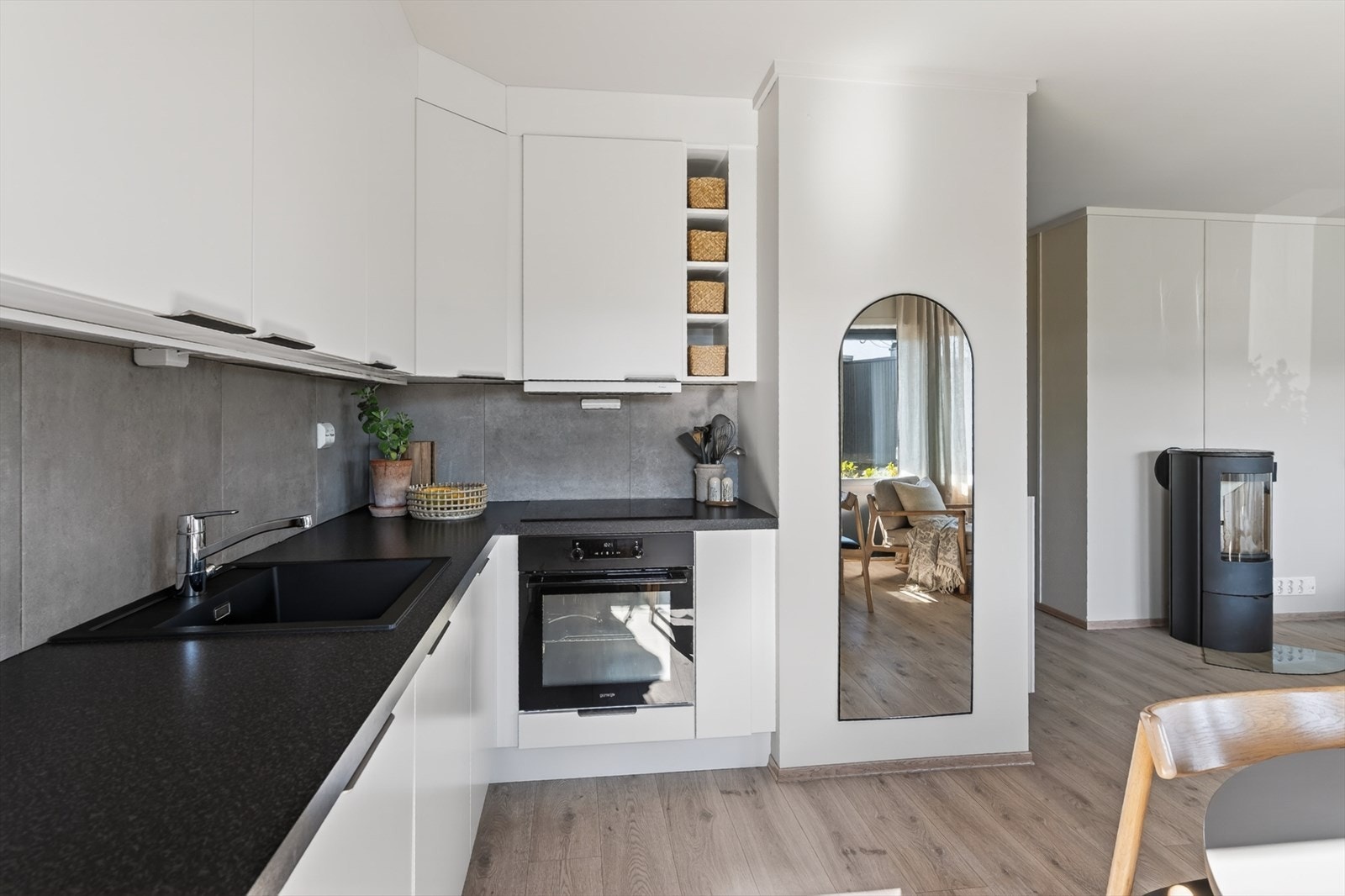 Hvitevarer er integrert Galleribilde