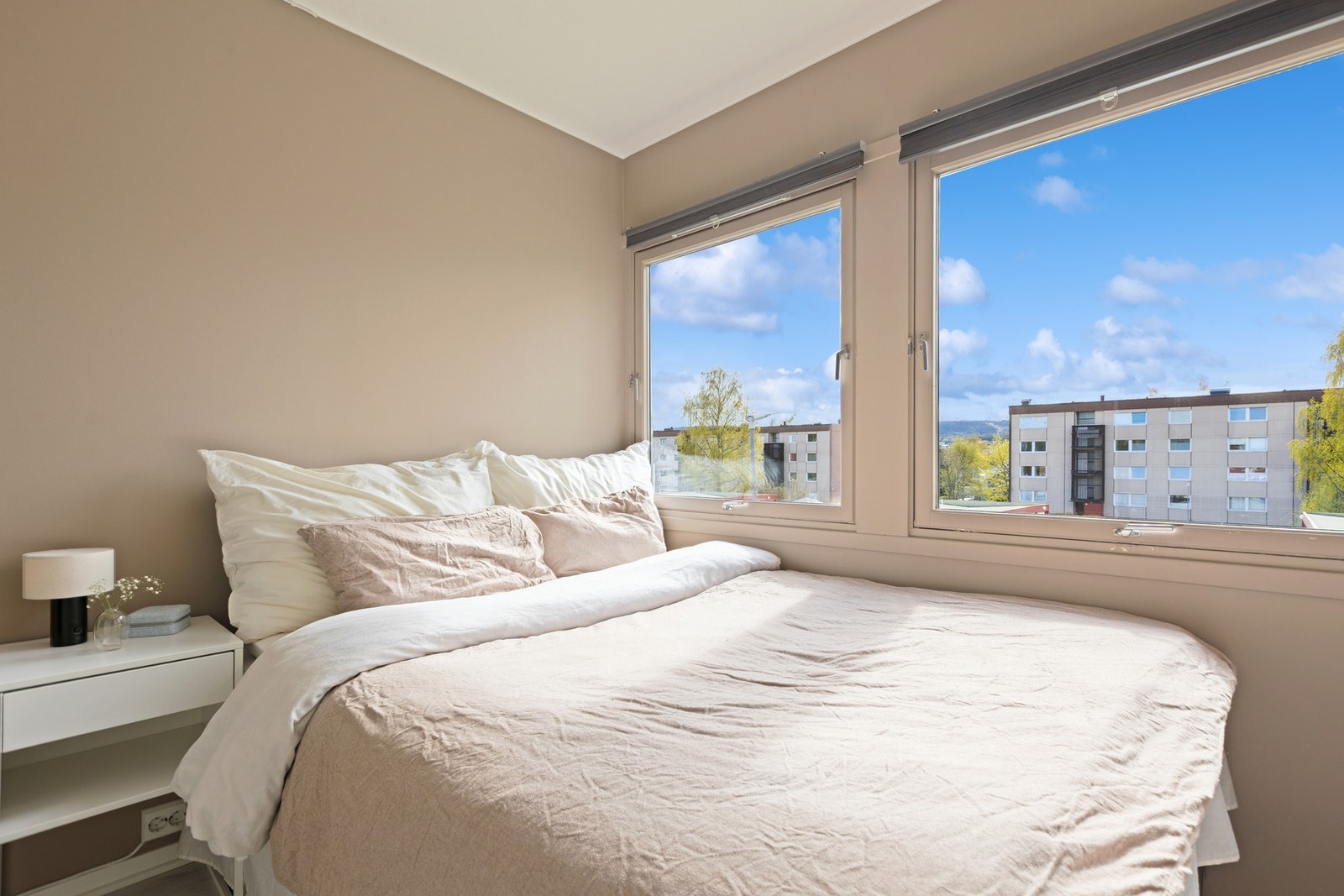 Soverommet er på 6,2m² og har god plass til dobbeltseng. Galleribilde