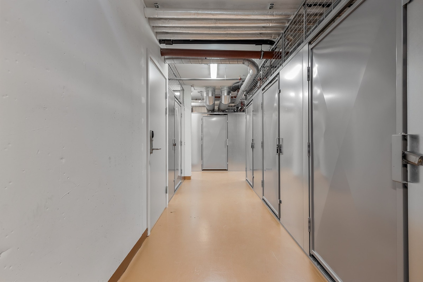Felles bodareal hvor leiligheten disponerer en bod på 5 kvm. Galleribilde