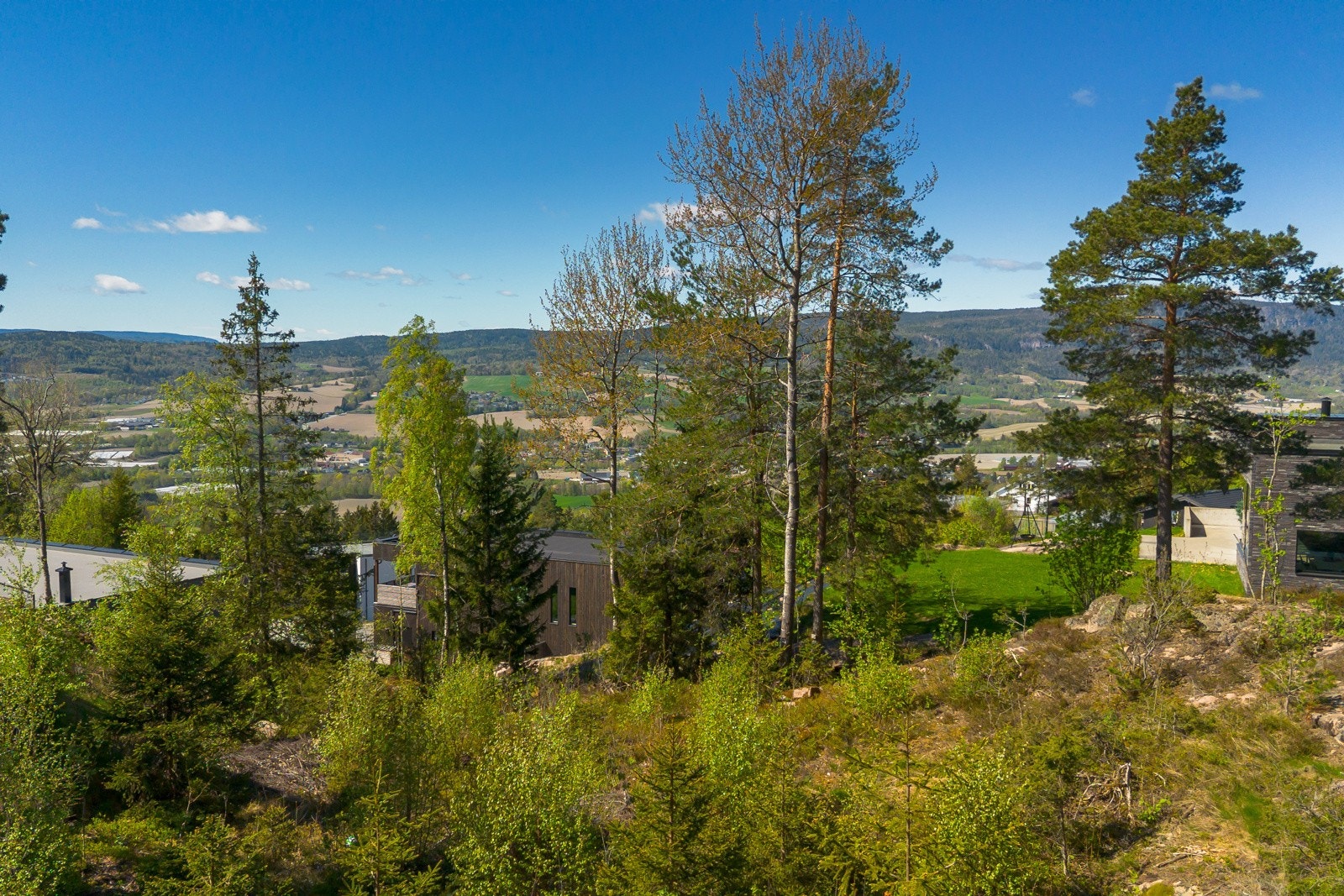 Utsikt fra tomt 2 etg. Galleribilde