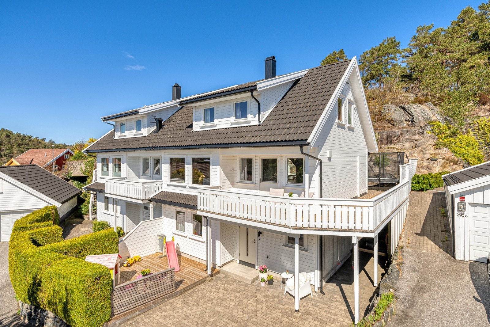 Velkommen til Hyllebakken 38A v/ Gaute Kverneland i Aktiv Eiendomsmegling Kristiansand! Galleribilde