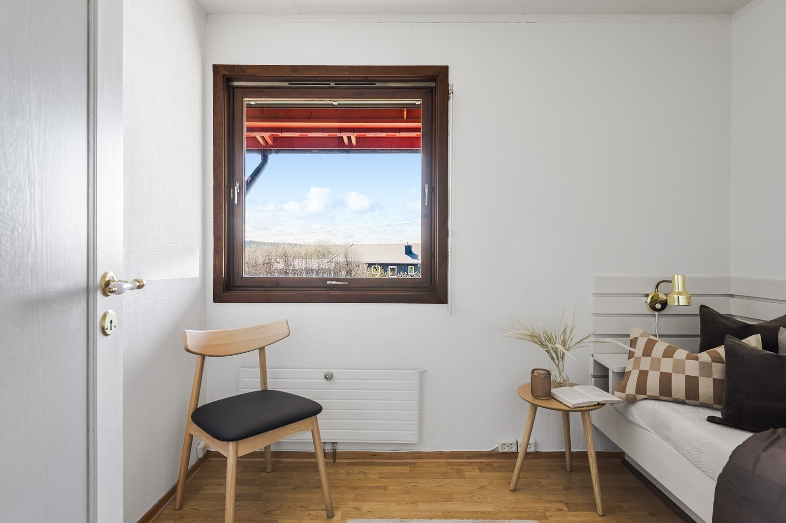 Soverom 3 kan fint benyttes som barnerom, kontor eller gjesterom. Galleribilde