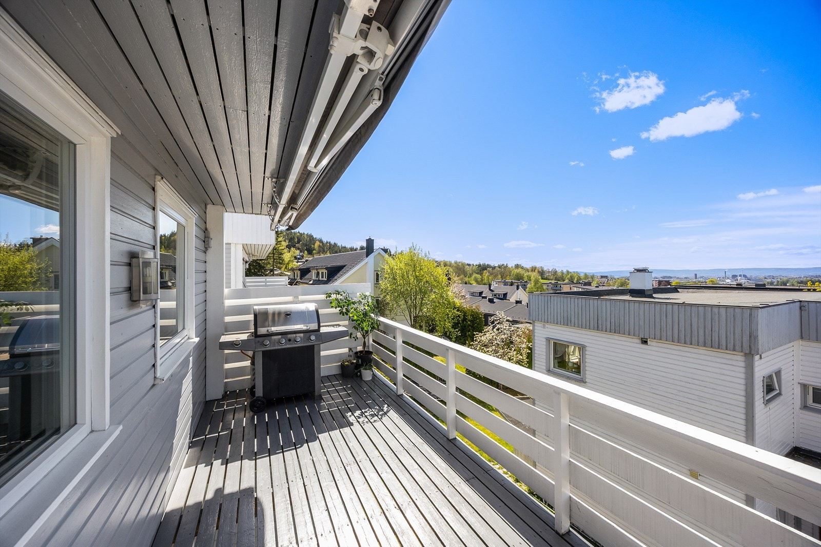 Fra stuen er det utgang til en flott balkong på 20 m². Galleribilde