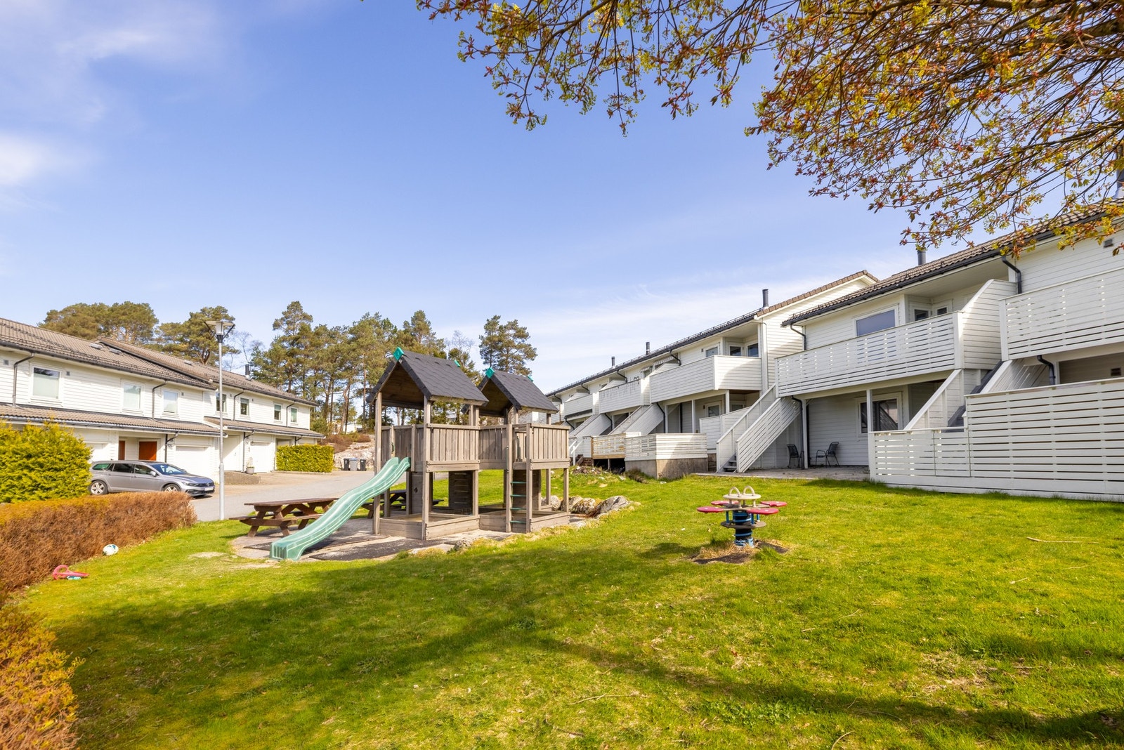 Hyggelige uteområder i nabolaget til gleder for de små. Galleribilde