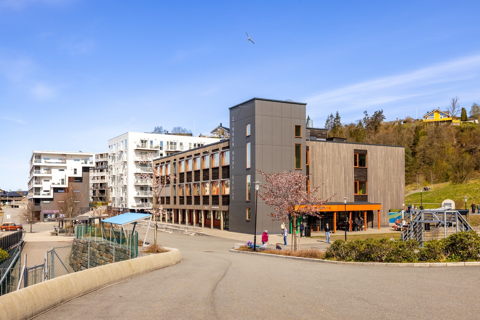 Her ligger også Zinken Hopp skole. Galleribilde