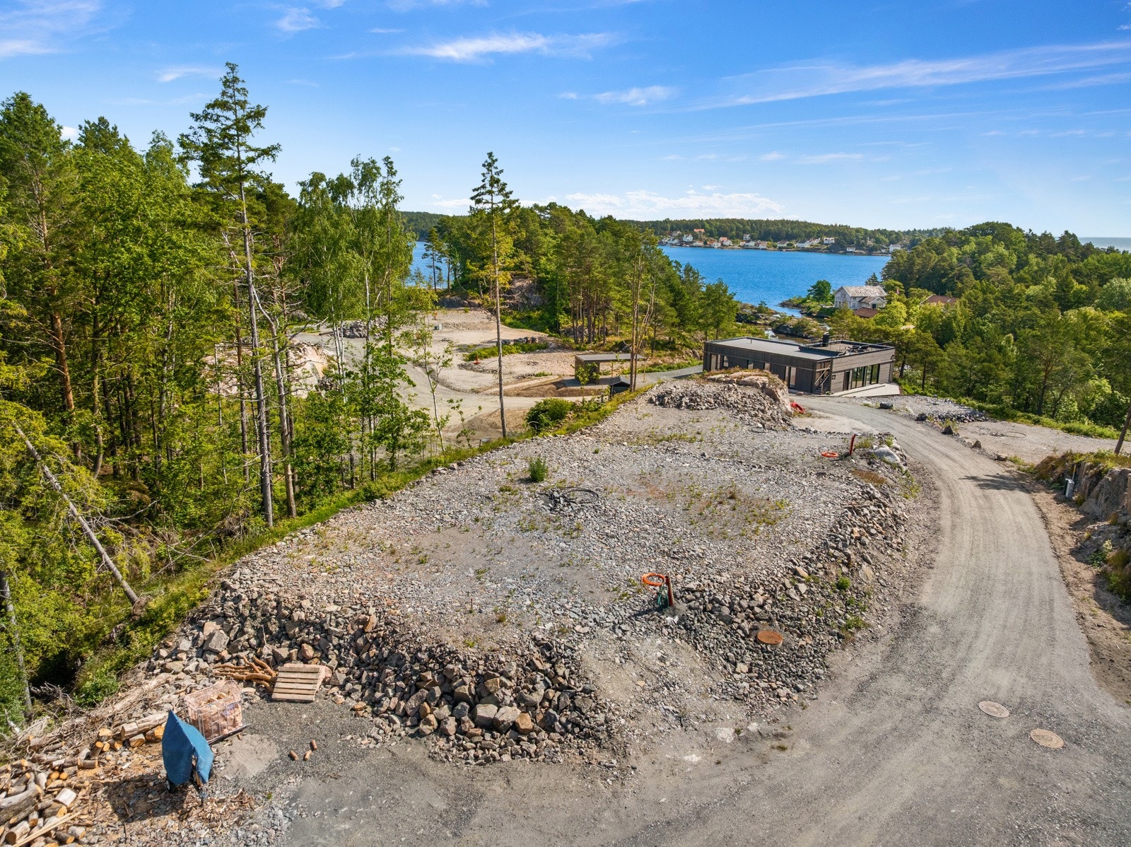 Tomt 4 er på ca 878,9 kvadrat. Galleribilde