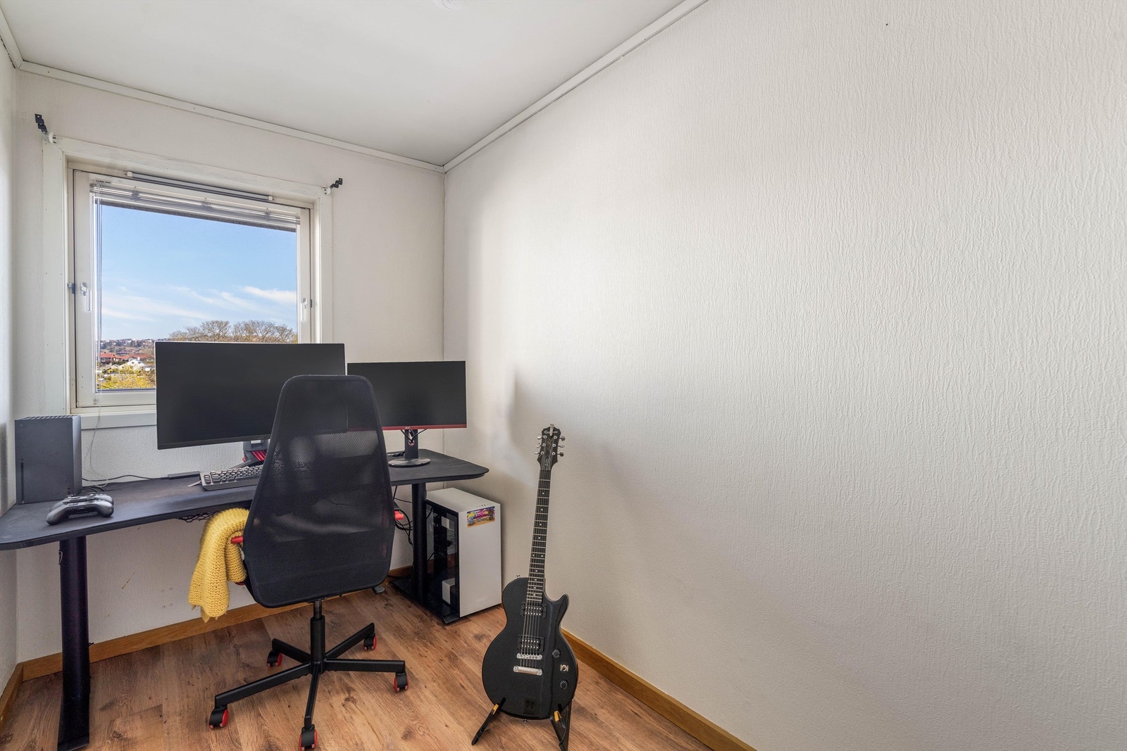 Soverom nr. 2. Også perfekt til bruk som kontor, gjesterom osv. Galleribilde