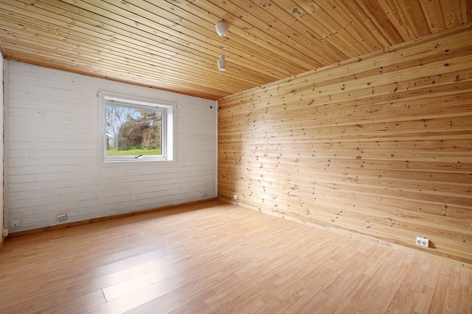 Rom kjeller Galleribilde
