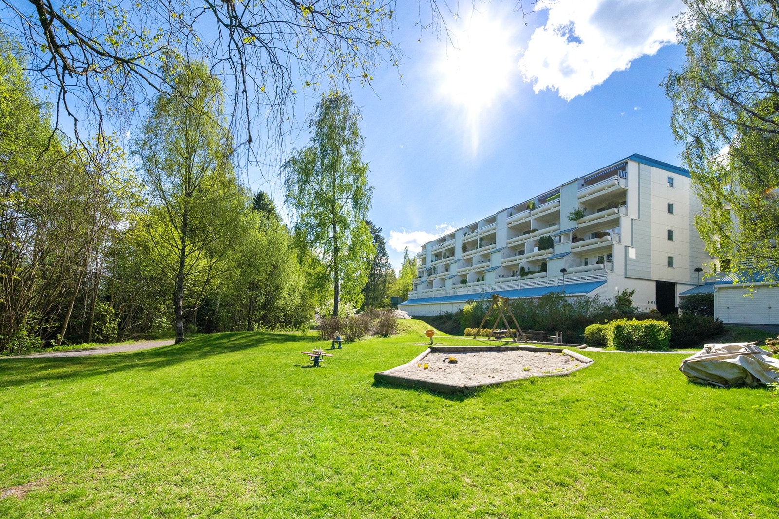 Hyggelig lekeplass rett ved. Galleribilde
