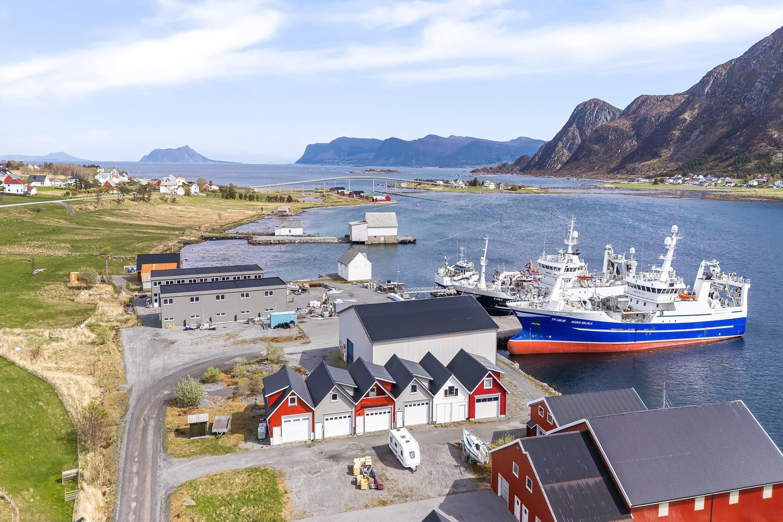 Møremegling ved Brynjar S. Bergesen har gleden av å presentere dette flotte naustet. Galleribilde