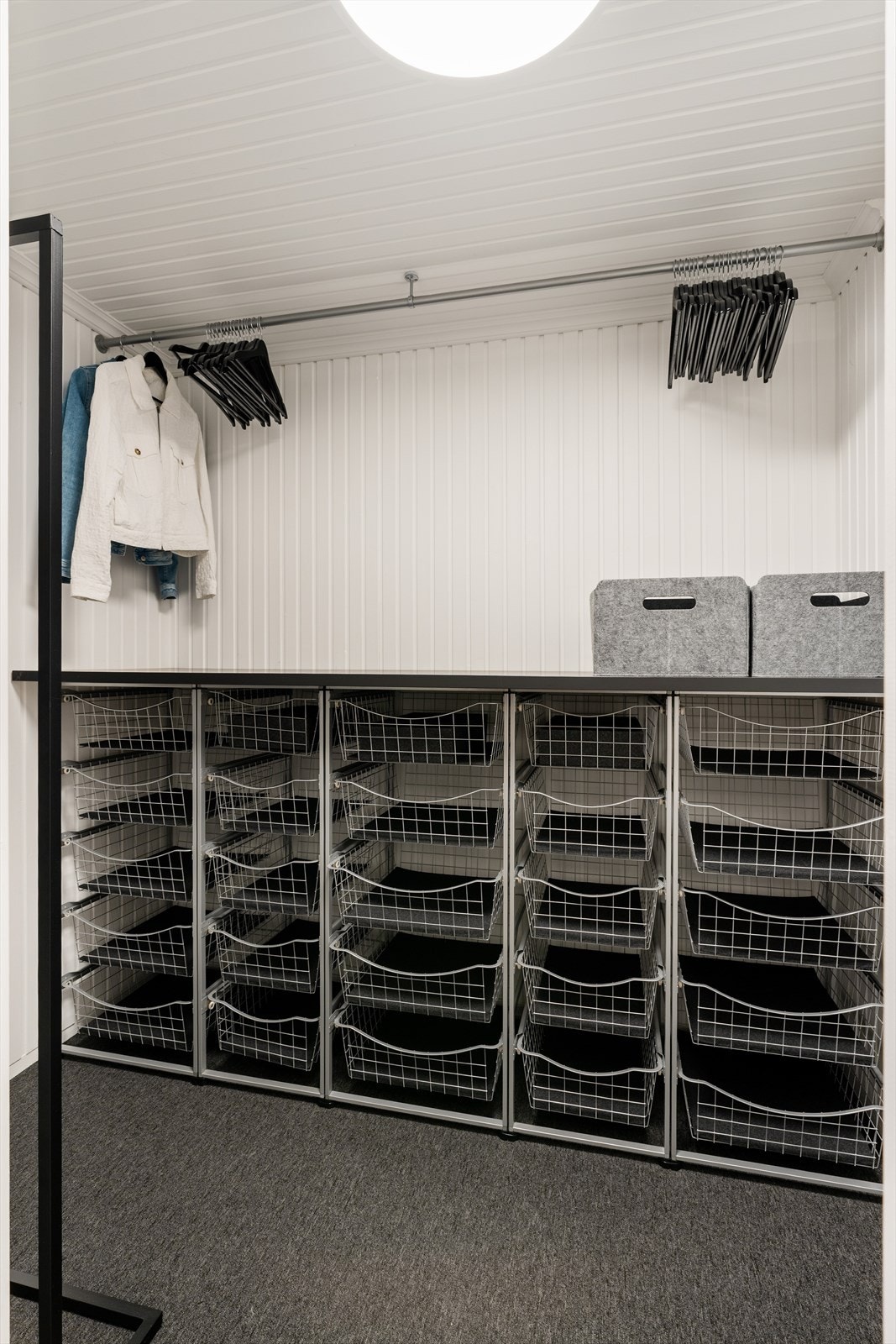 Garderoberom på 3 m². Galleribilde