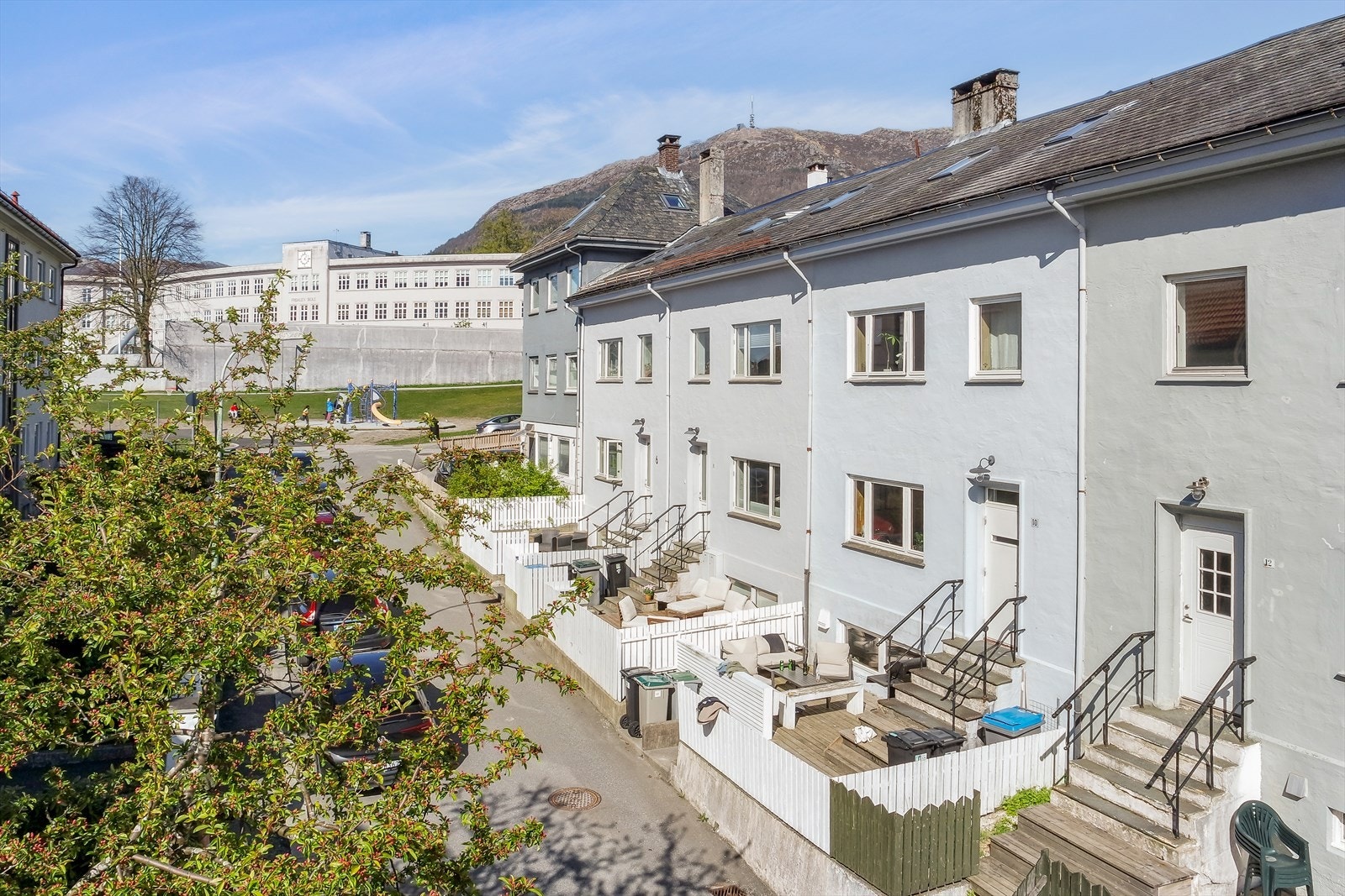 Eiendommen ligger i et attraktivt og sentralt boligområde i Bergen. Galleribilde