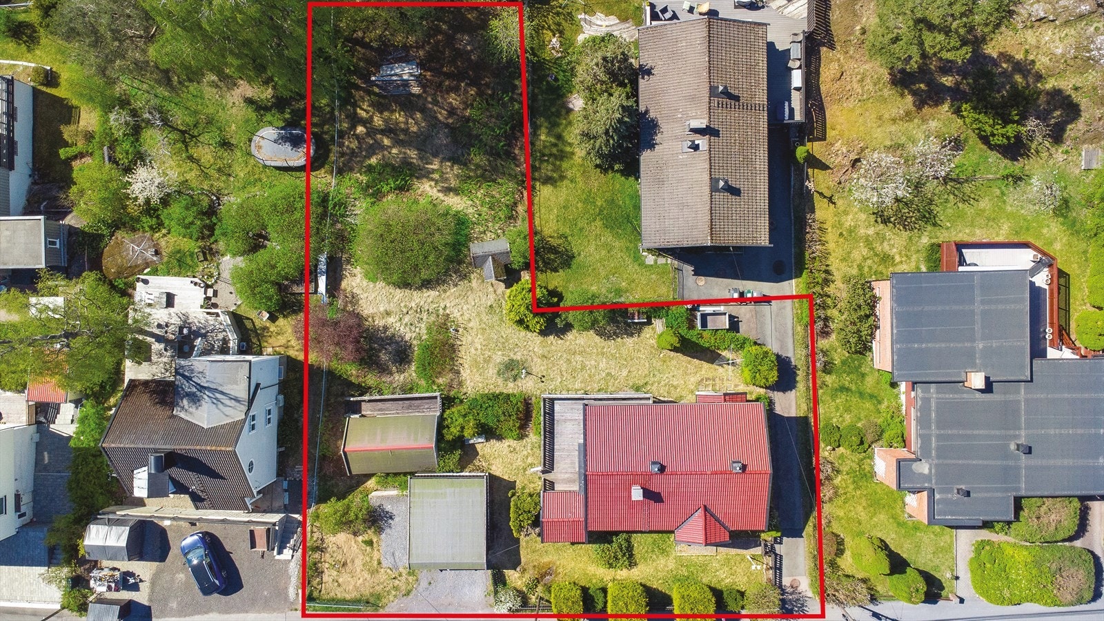 Oversiktsbilde over tomten. Avvik kan forekomme. Tomten er på totalt 1 313 m². Galleribilde