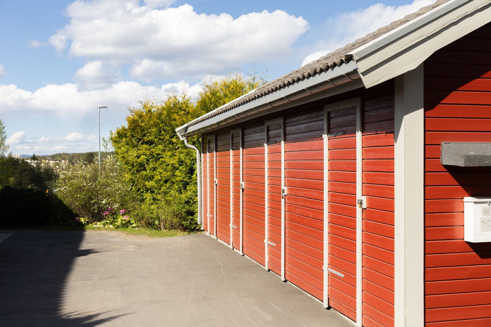 Leiligheten disponerer 1 panelt utvendig bod på ca 6m². Galleribilde