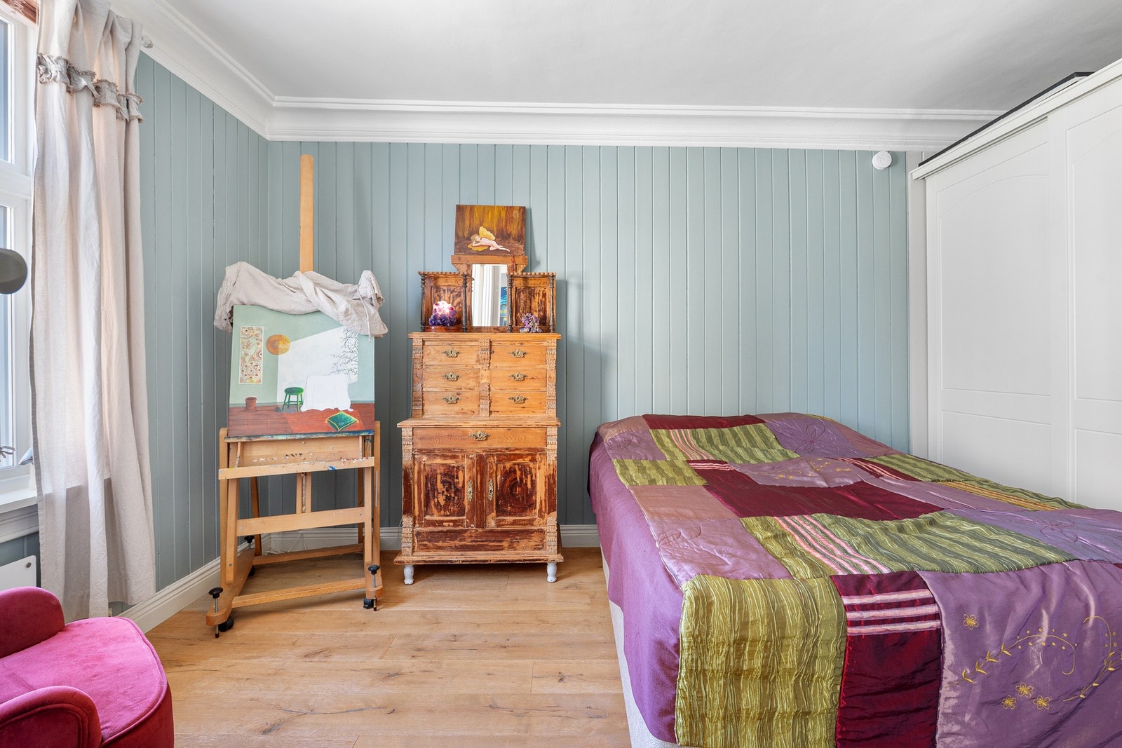 Lunt og hyggelig soverom. Galleribilde