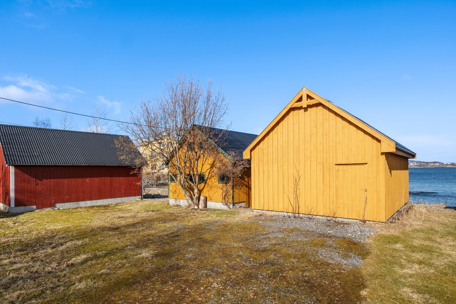 Naust på Molvær søker ny eier! Foto: Ingvald Kaldhussæter Galleribilde