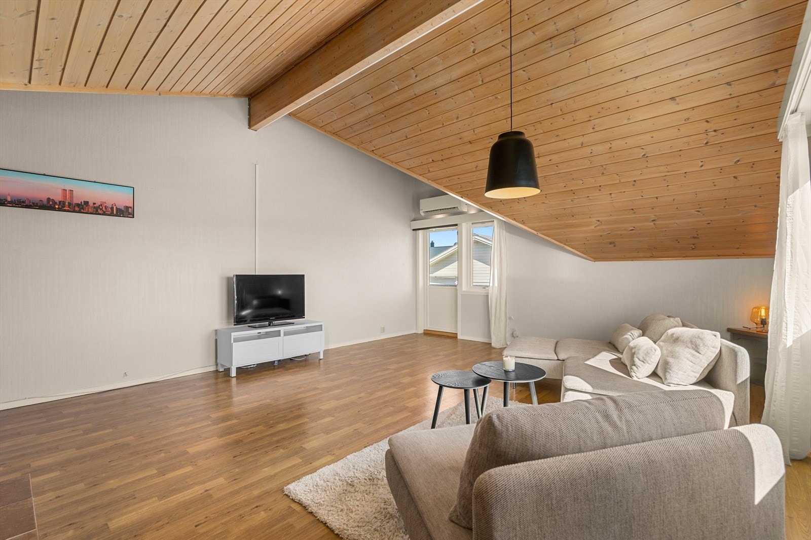 Loftstue Galleribilde