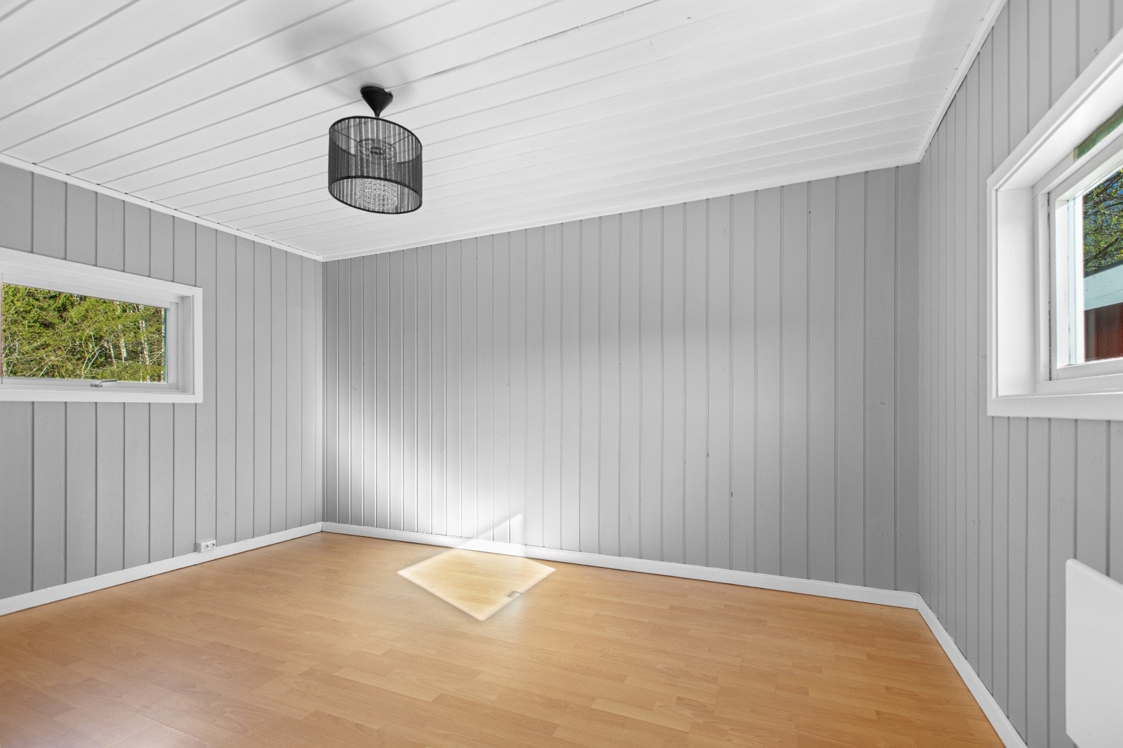 Her er det også et ekstra rom som er innredet og isolert. Galleribilde