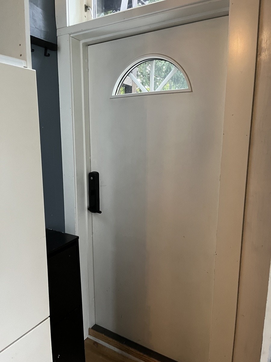 Egen inngang Galleribilde