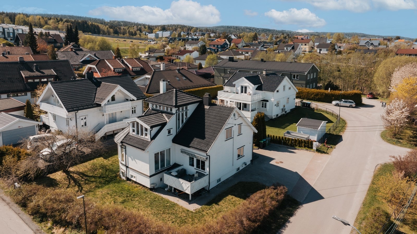 Emera Eiendomsmegling v/Gina Granli (tlf. 99274052) ønsker velkommen til Tors vei 13! Galleribilde