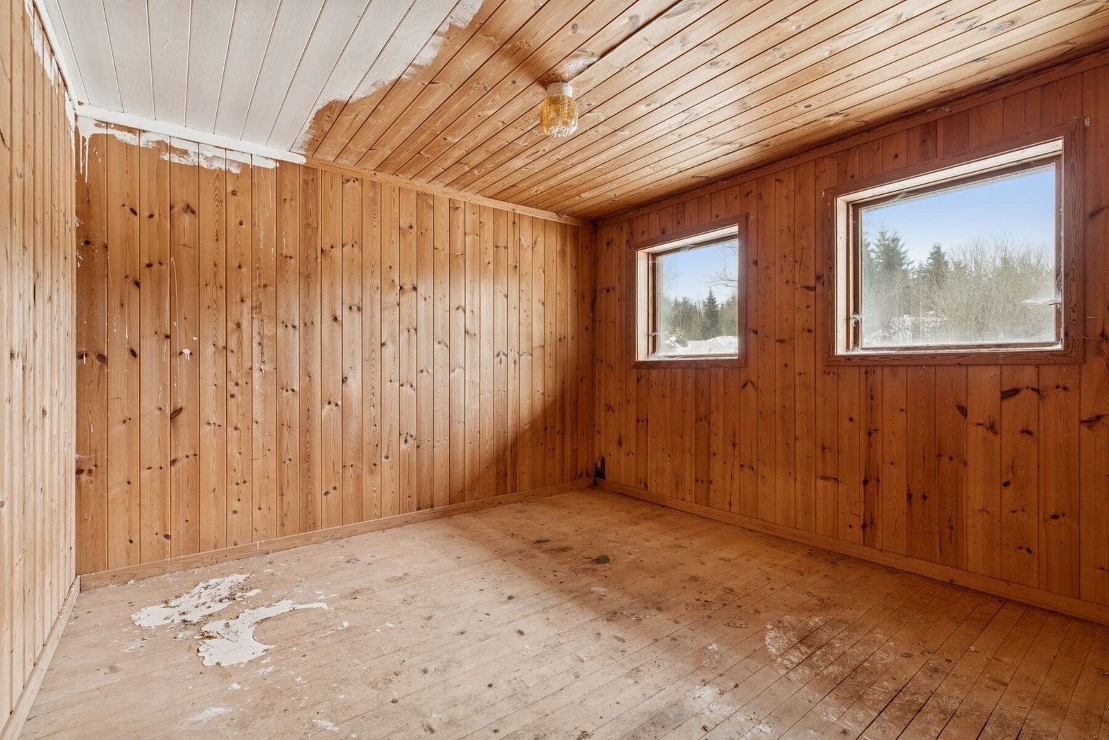Boligen har flere innvendig boder. Galleribilde