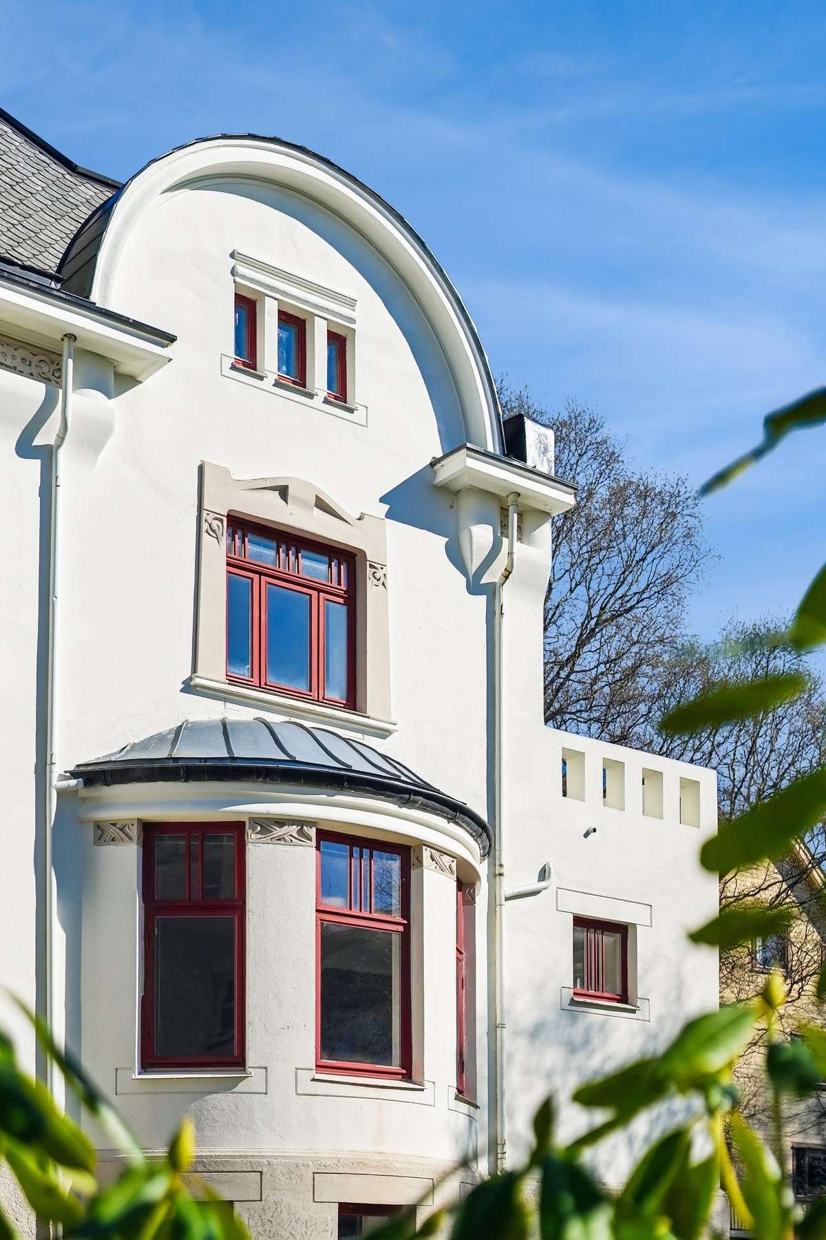 Fasaden er godt bevart, og ble rehabilitert i tidsrommet 2013 - 2019. Galleribilde