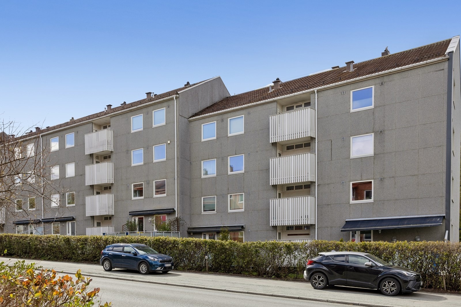 Fra leiligheten er det meget kort vei til for eksempel Ringvebukta. Galleribilde