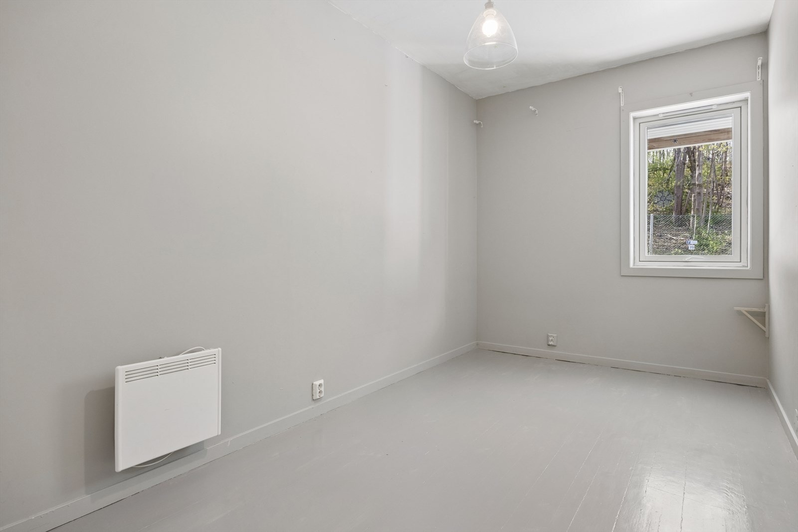 Borettslaget har foretatt mange oppgraderinger av bygningsmassen, blant annet utskifting av vinduer i 2016. Galleribilde