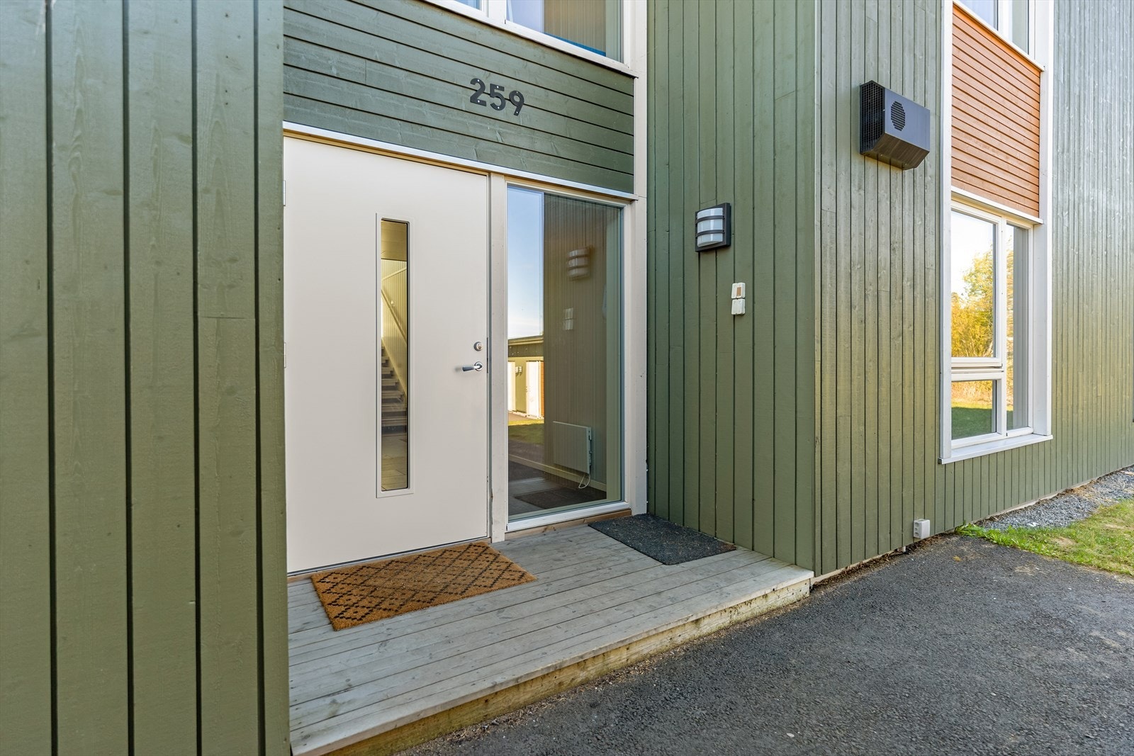 Innbydende inngangsparti. Galleribilde