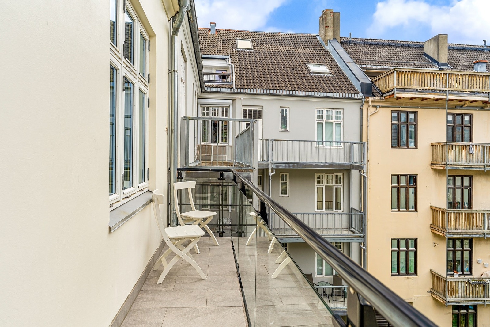 Her er det også plass til utemøblement. Galleribilde