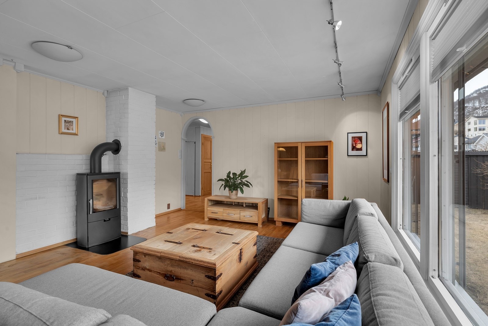 Vedovn/peis kommer godt med på kalde vinterdager, eller for ekstra kveldskos i stuen. Galleribilde