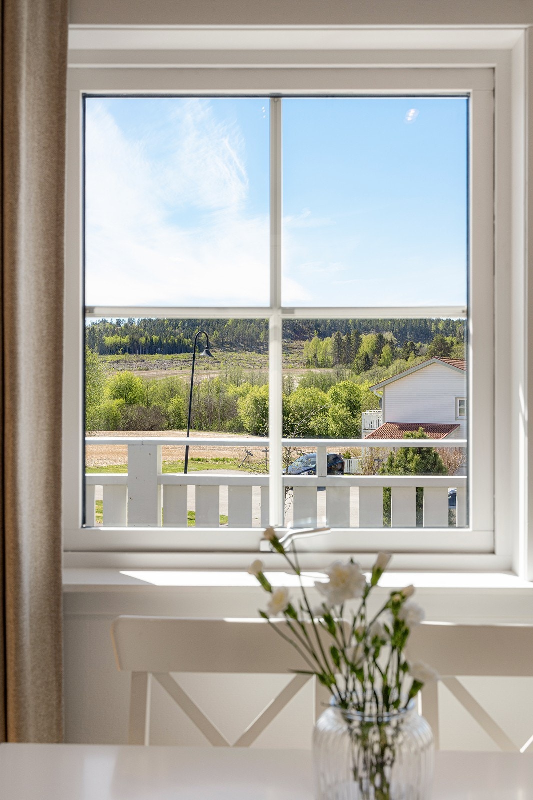 Sjekk utsikten fra spiseplassen! Galleribilde