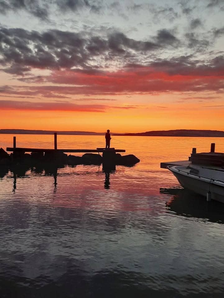 Nydelig solnedgang i Sørumvegen 167! Selgers private bilde. Galleribilde
