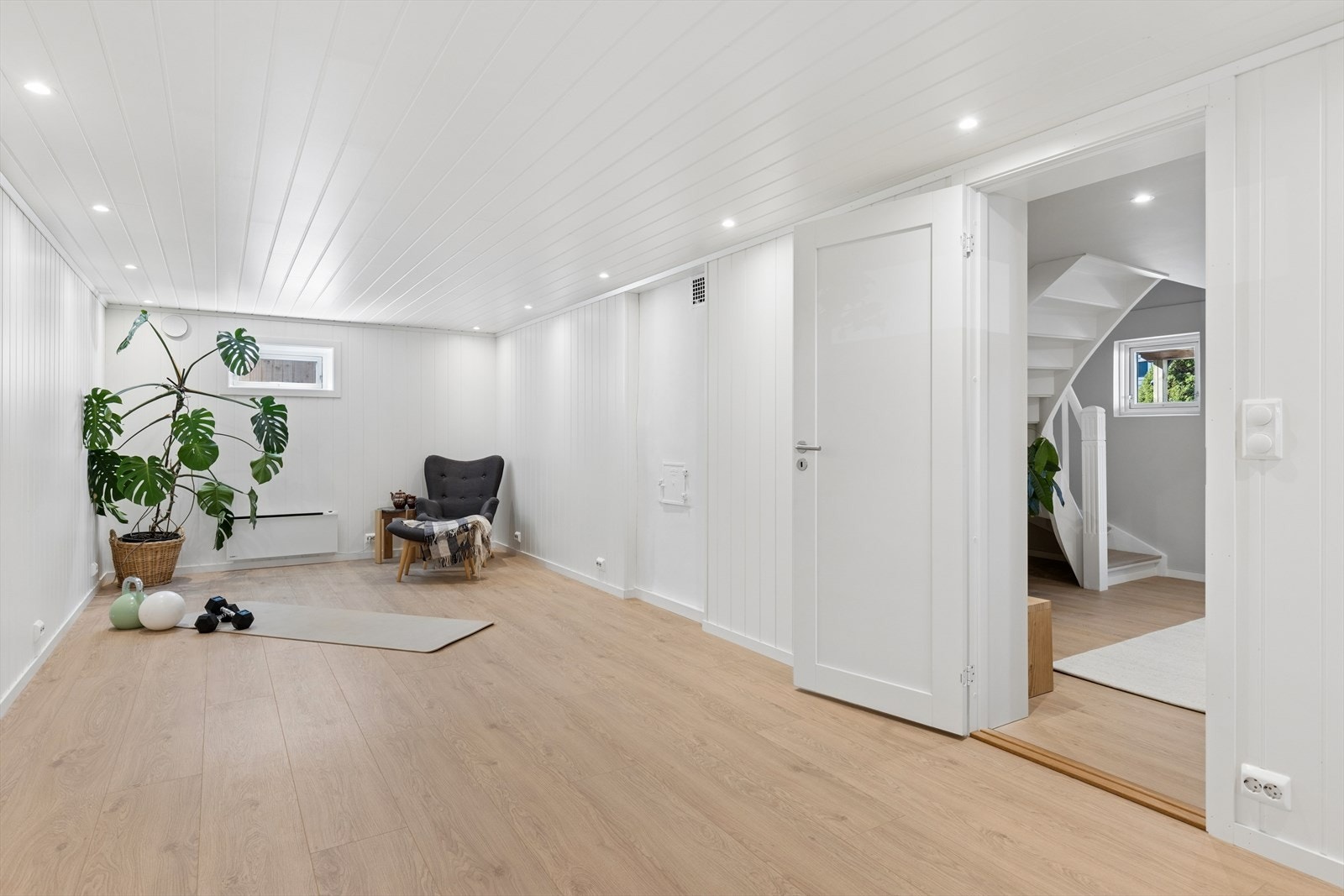 Innredet rom i kjeller (ikke godkjent til varig opphold). Galleribilde