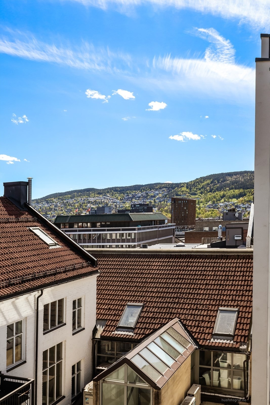 Utsikt fra balkongen ved stuen. Galleribilde