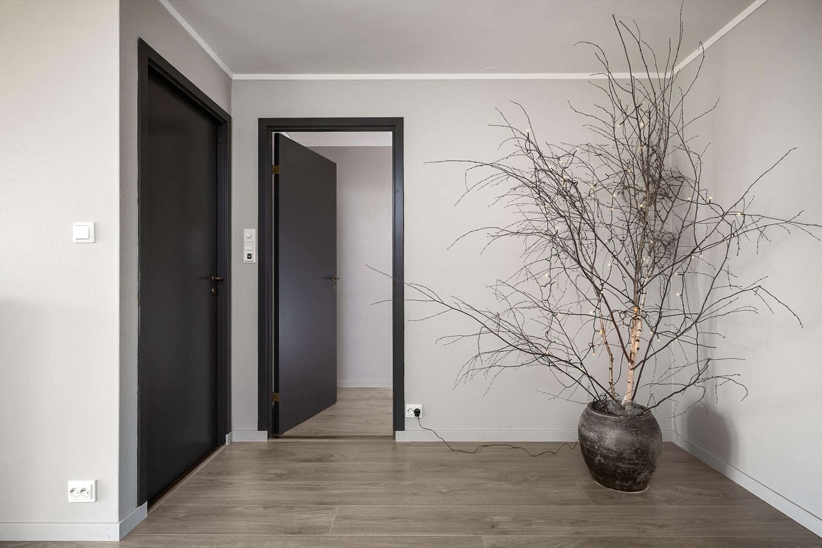 Lett adkomst til innvendig bod. Galleribilde