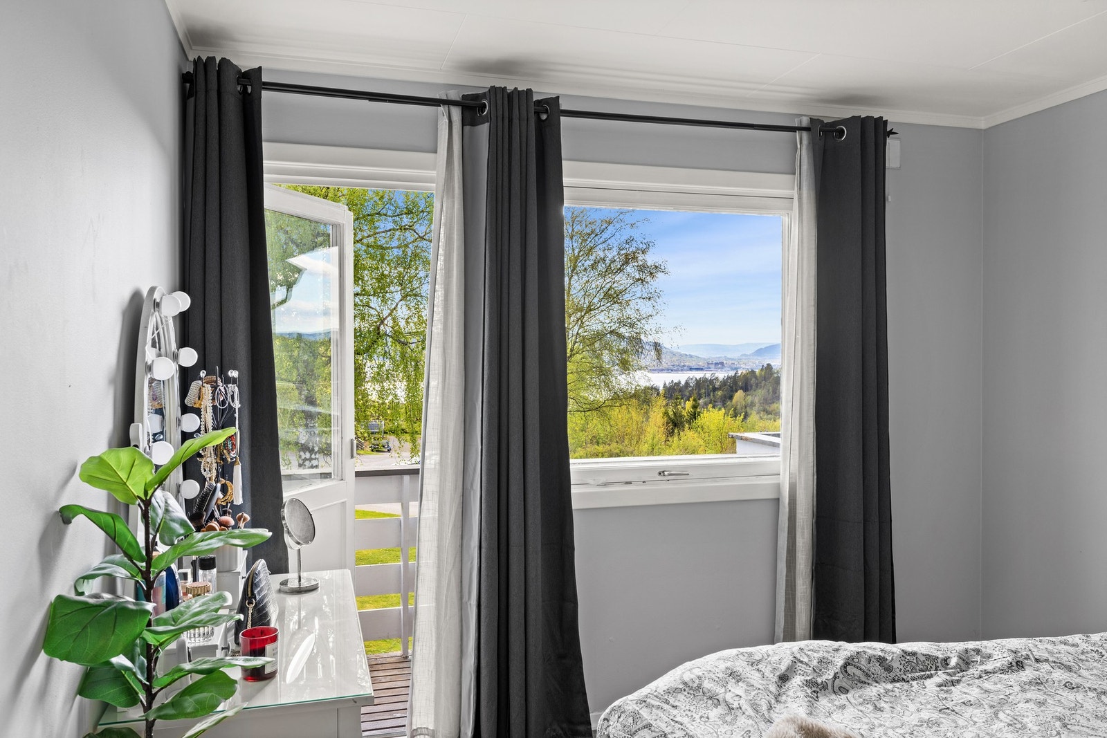 Soverommet har utgang til balkong Galleribilde